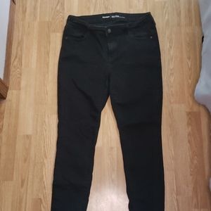 Old navy black rockstar sculpt jeans size 16 R